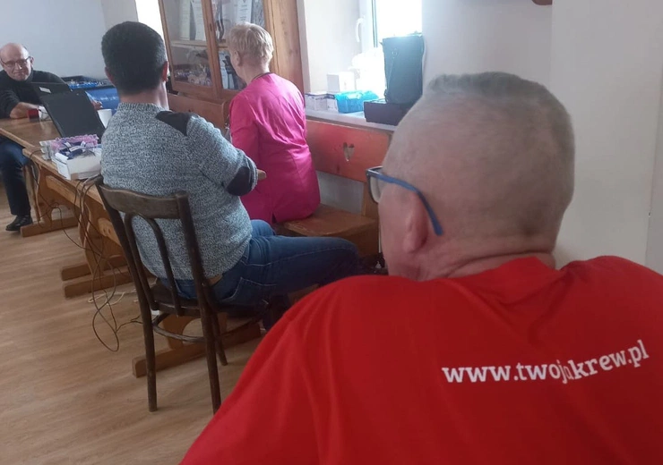 Górale oddają drogocenny płyn