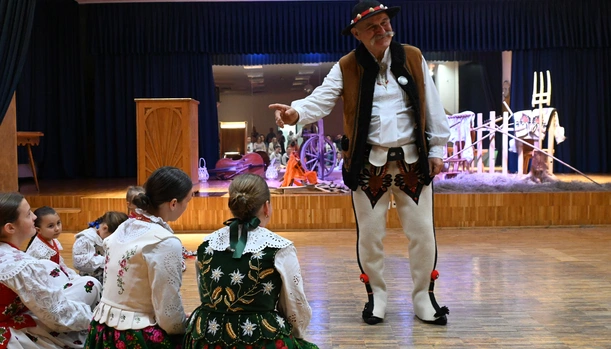 Nowy Targ. Tischner między blokami 