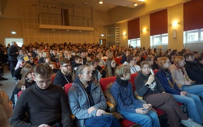 Forum Młodych. W Kościele obok i razem