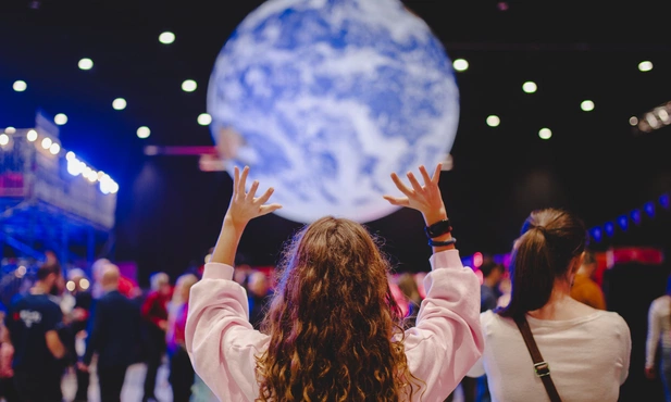 Region. Dasz się zaprosić do świata pełnego eksperymentów? Śląski Festiwal Nauki Katowice ma do niego klucz