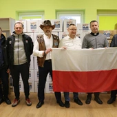 Świąteczna paczka wsparcia dla "Małej Polski"