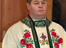 – Trzeba stawiać na ludzi, żeby czuli się odpowiedzialni za dom Boży i z nim się utożsamiali – podkreśla ks. Stec.