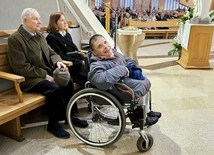 Grupa liczy ok. 60 małżeństw. 