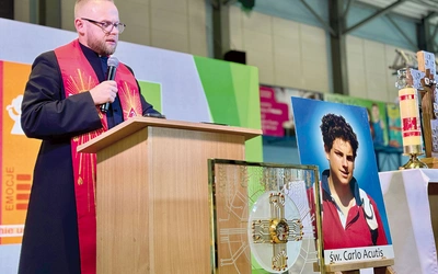 Rekolekcjonista jest twórcą ewangelizacyjnej inicjatywy Ewangelibus.