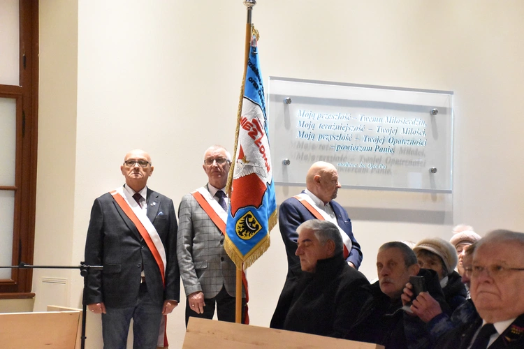 Tam łączą się wszystkie tory ludzkiego życia - odpust w kaplicy na dworcu