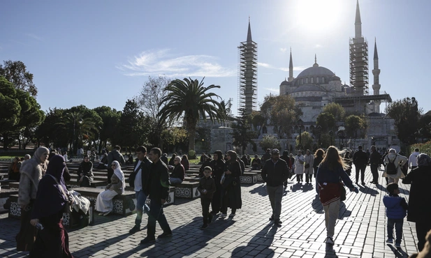 Papież rusza w czwartek w pierwszą zagraniczną podróż: do Turcji i Libanu