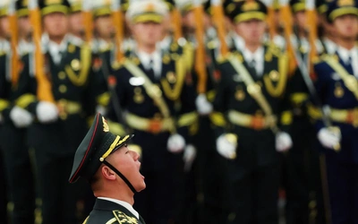 Wojsko chińskie podczas uroczystości w Pekinie