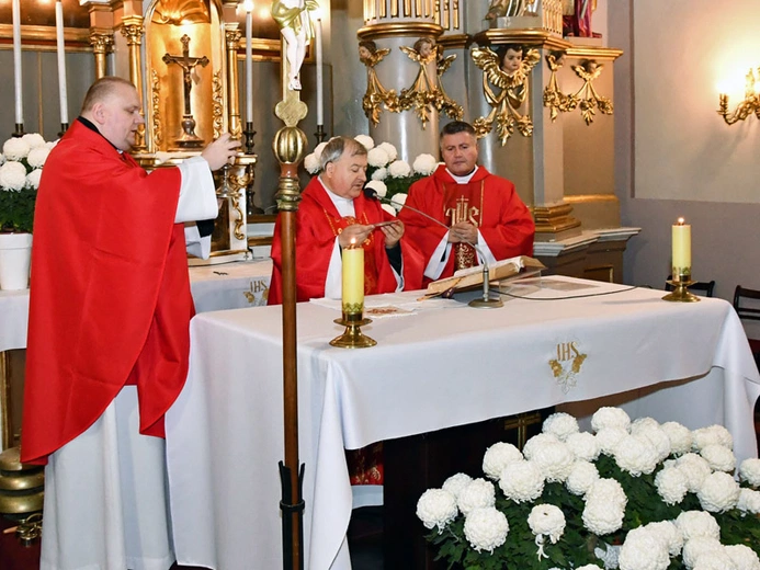 Msza św. w intencji proboscza parafii w Piątku
