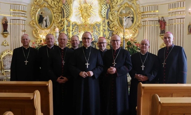 Kamień Śl. Spotkanie biskupów metropolii górnośląskiej 