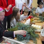 Wigilijna świeca Caritas już płonie