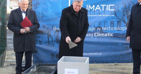 Nowy rozdział we wrocławskiej onkologii