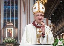Abp Adrian Galbas na Adwent: Czuwanie jest czymś innym niż czekanie