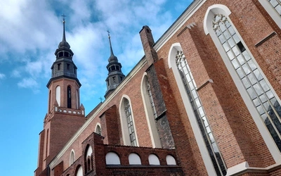 Biskup opolski zaprasza na uroczystości z okazji ponownego otwarcia katedry