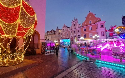 Rozpoczął się opolski Jarmark Bożonarodzeniowy