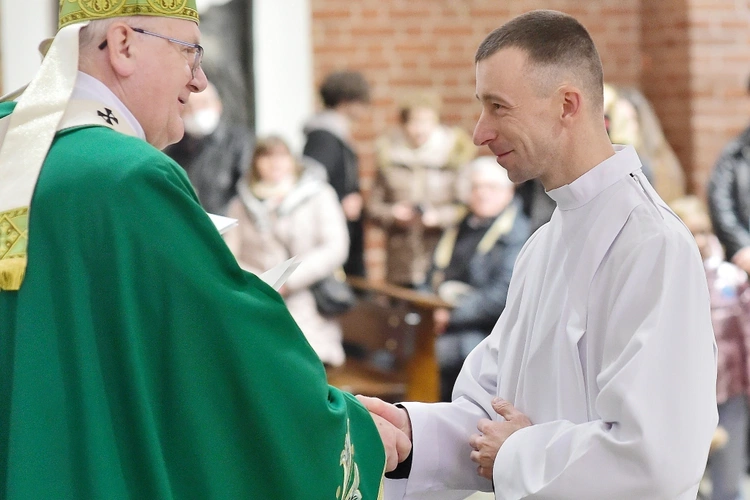 Błogosławieństwo szafarzy nadzwyczajnych Komunii św.