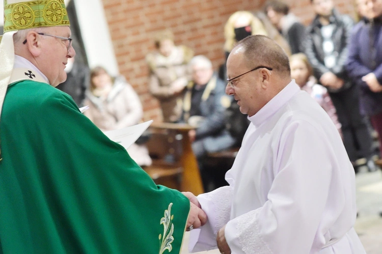 Błogosławieństwo szafarzy nadzwyczajnych Komunii św.