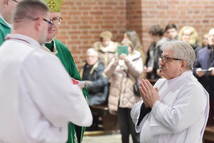 Błogosławieństwo szafarzy nadzwyczajnych Komunii św.