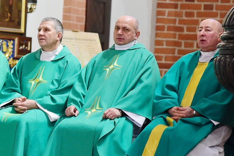 Błogosławieństwo szafarzy nadzwyczajnych Komunii św.