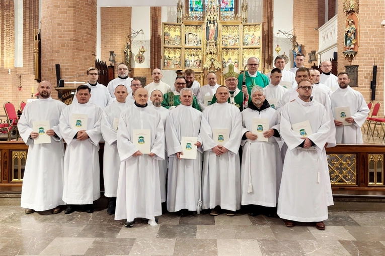 Błogosławieństwo szafarzy nadzwyczajnych Komunii św.