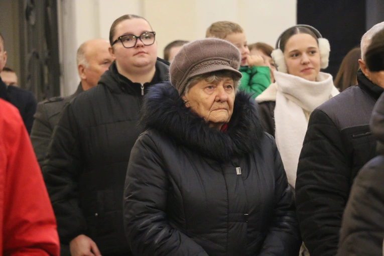 Płock. Ustanowienie nadzwyczajnych szafarzy Komunii św.