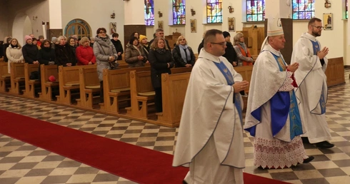 Jubileusz katechetów w skarżyskiej Ostrej Bramie