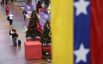 Trump jednostronnie zamyka przestrzeń powietrzną nad Wenezuelą. Wenezuela: "To kolonialna groźba"