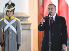 Prezydent Nawrocki ograniczy wizytę na Węgrzech po spotkaniu Orbana z Putinem