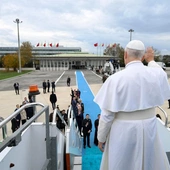 Papież Leon XIV już w Libanie. Powitanie i spotkanie z władzami