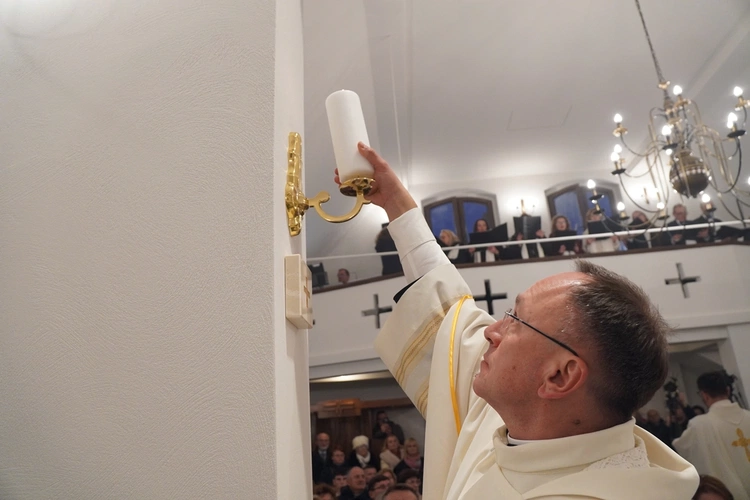 Poświęcenie kościoła NMP Częstochowskiej w Kątnej