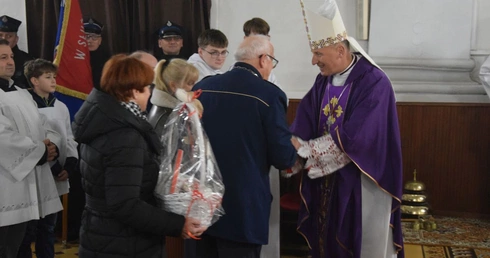 Powrót maryjnego obrazu do sanktuarium w Skrzyńsku