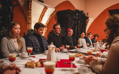 Spotkanie Rady Młodzieży i wręczenie dekretów na nową kadencję