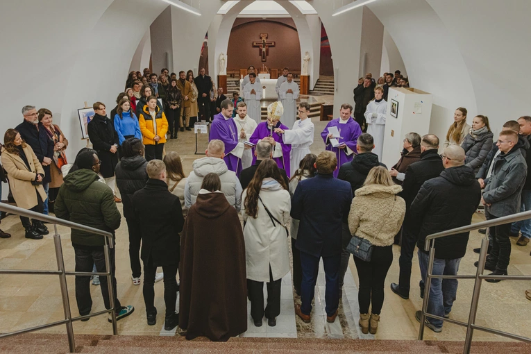Katowice. Obrzęd przyjęcia do katechumenatu osób dorosłych