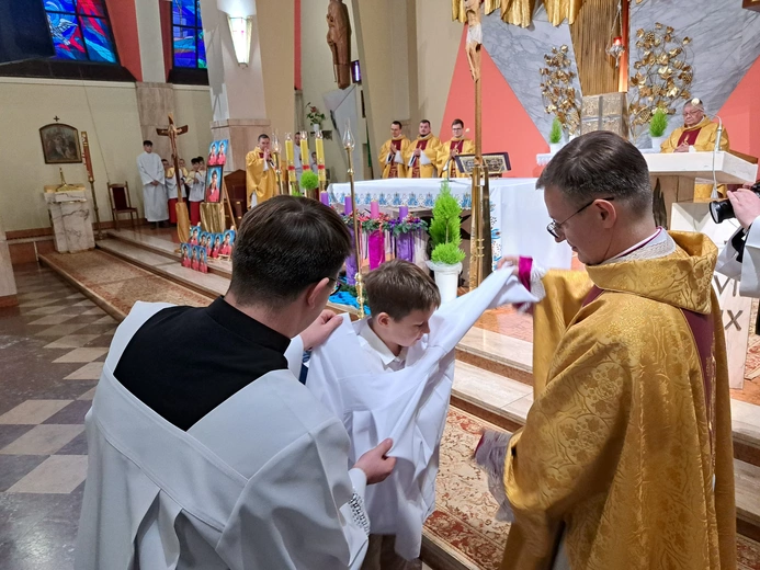 Brzesko. Błogosławieństwo lektorów i pielgrzymka LSO dekanatu brzeskiego