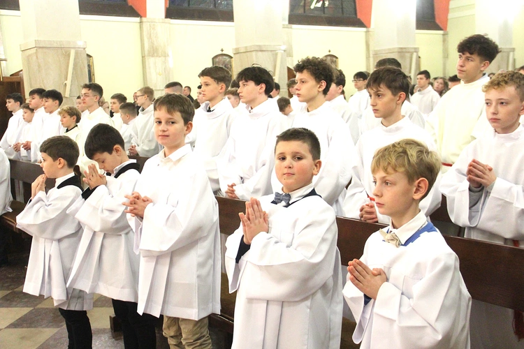 Brzesko. Błogosławieństwo lektorów i pielgrzymka LSO dekanatu brzeskiego