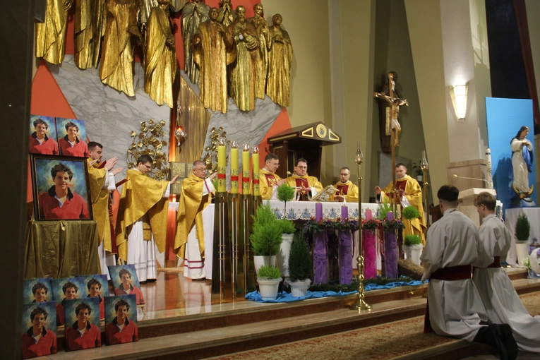 Brzesko. Błogosławieństwo lektorów i pielgrzymka LSO dekanatu brzeskiego