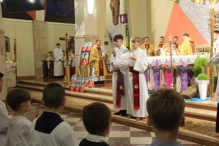 Brzesko. Błogosławieństwo lektorów i pielgrzymka LSO dekanatu brzeskiego