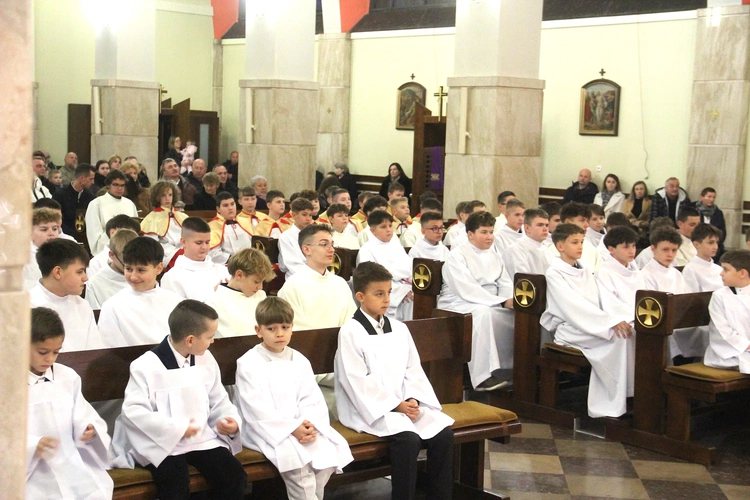 Brzesko. Błogosławieństwo lektorów i pielgrzymka LSO dekanatu brzeskiego