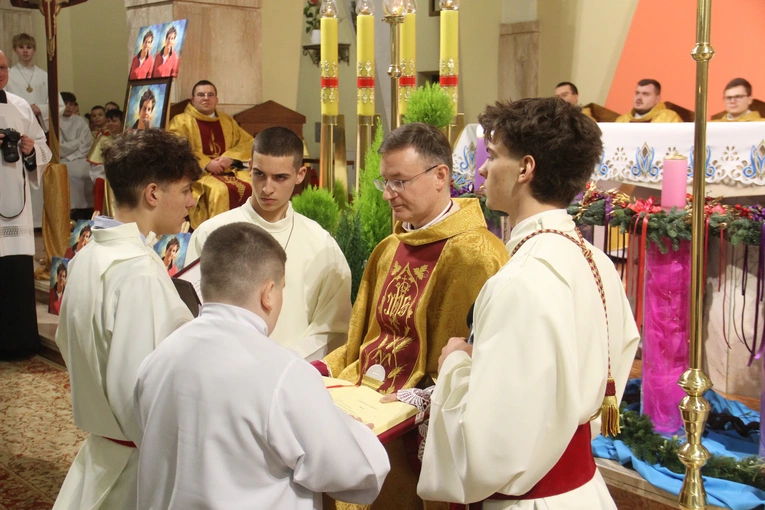 Brzesko. Błogosławieństwo lektorów i pielgrzymka LSO dekanatu brzeskiego