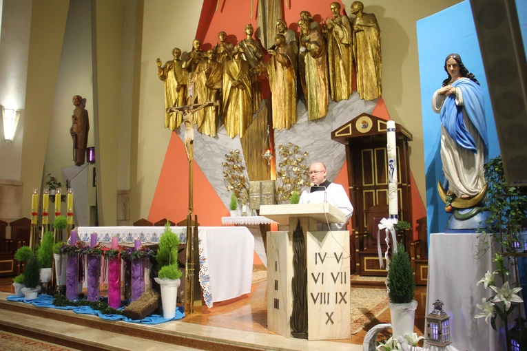 Brzesko. Błogosławieństwo lektorów i pielgrzymka LSO dekanatu brzeskiego