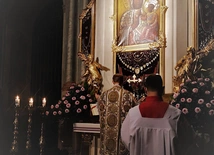 Adwentowe czuwanie przy Maryi