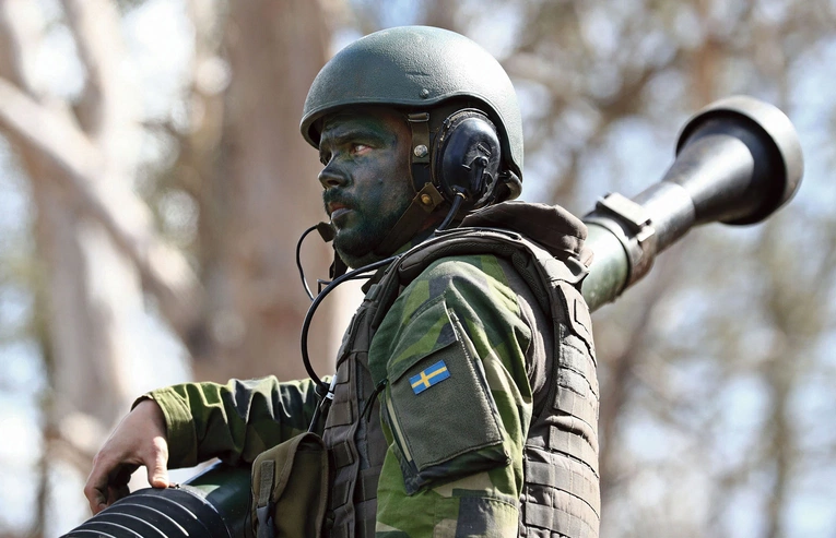 Rosyjska agresja na Ukrainę uświadomiła Szwedom bezpowrotny koniec spokojnych czasów na kontynencie