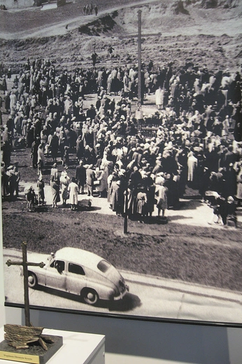 Komuniści próbowali stworzyć w Polsce „miasto bez Boga”. Po 1960 roku musieli odpuścić