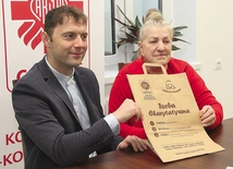 Ks. Łukasz Bikun i Danuta Śliwińska zachęcają do udziału w szlachetnych inicjatywach.