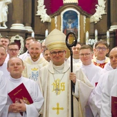 Biskup płocki dziękował szafarzom i ich bliskim za podjętą decyzję. W diecezji posługuje teraz 278 mężczyzn.