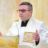 – Katolikom potrzeba prowokacji spotkania, to znaczy umożliwienia im spotkania z samym Bogiem – zauważał ks. Jan Szeląg.