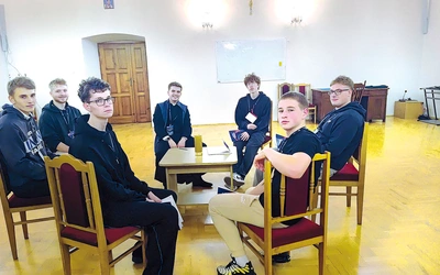 Uczestnicy podkreślali, że ten czas pozwolił im nie tylko umocnić wiarę, ale także odważniej spojrzeć na swoje życiowe wybory w świetle Bożego słowa.