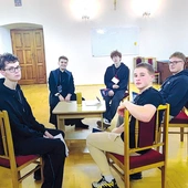 Uczestnicy podkreślali, że ten czas pozwolił im nie tylko umocnić wiarę, ale także odważniej spojrzeć na swoje życiowe wybory w świetle Bożego słowa.