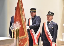 Podczas uroczystości biskup dziękował społeczności kolejarskiej za wierną służbę społeczeństwu.