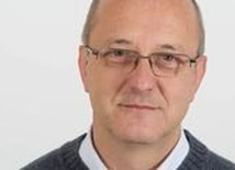 Na polach minowych dialogu