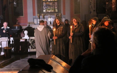 Kiedy przemawia księga